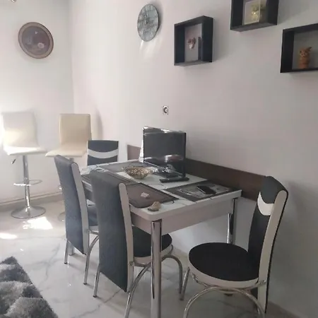 Apartament Geo Nehoiu Exterior photo